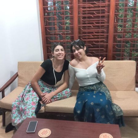 Hostal Gang 阿杭格默 外观 照片