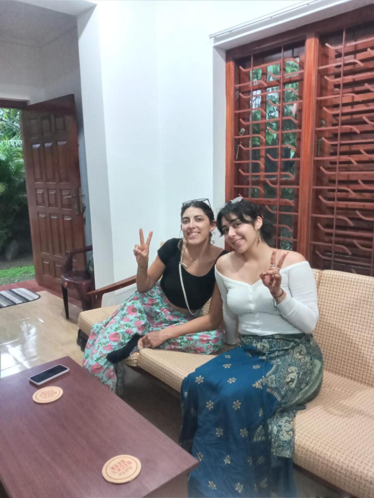 Hostal Gang 阿杭格默 外观 照片